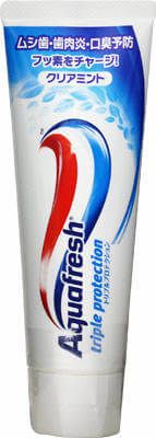 Aquafresh 140g clear mint