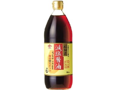 Specially selected reduced salt soy sauce (900ml)