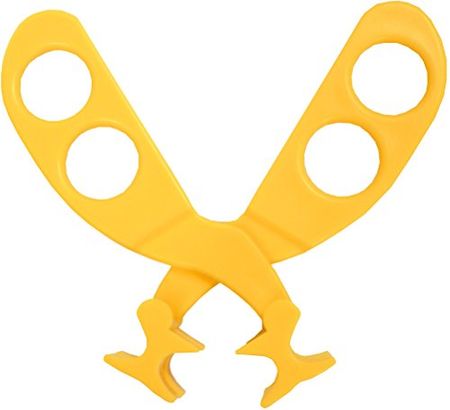Moms can rest assured with this multi-purpose food cutter in orange