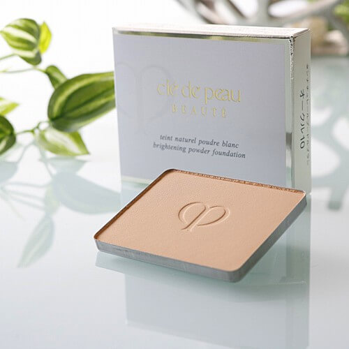 Clé de Peau Beauté タンナチュレールプードルブラン 11g ｜ ドコデモ