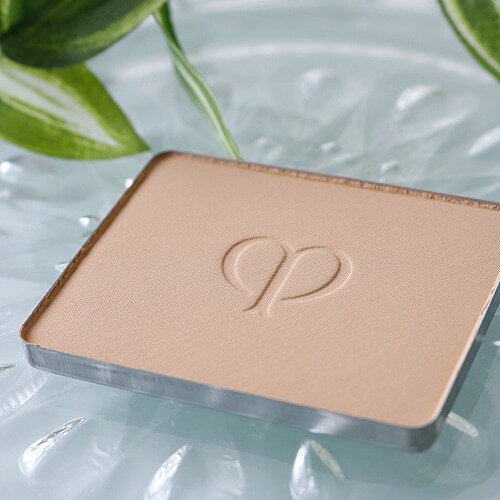 Clé de Peau Beauté タンナチュレールプードルブラン 11g ｜ ドコデモ