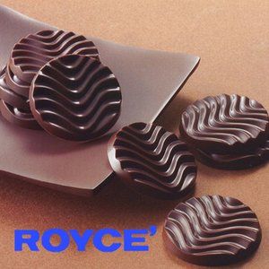 ROYCE '(Lloyd's) Pure chocolate [Venezuela Bitter & Ghana suite]
