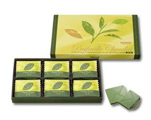 ROYCE '(Lloyd's) Prafille Chocolatt [Green Tea]