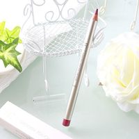 Smooth Touch Lip Liner