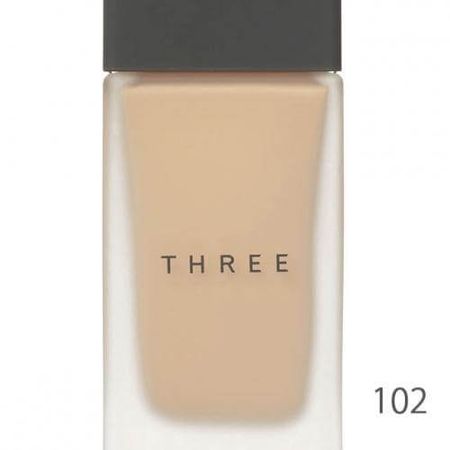 THREE Flawless Ethereal Fluid Foundation 102