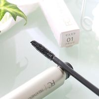 護理睫毛膏