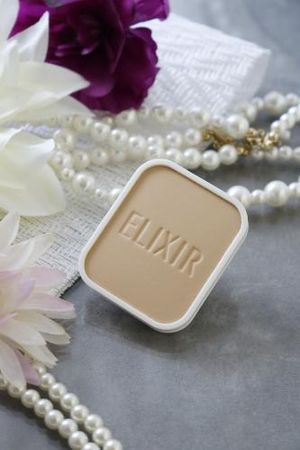 ELIXIR SUPERIEUR Lifting Moisture Pact UV (Refill)