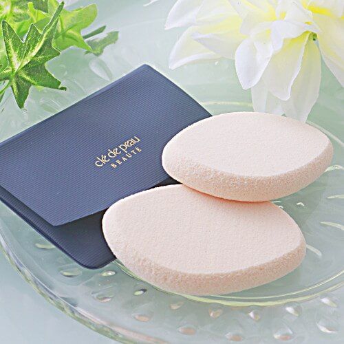 Clé de Peau Beauté cream foundation sponge