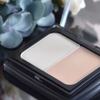 Dual Highlight Palette with Case