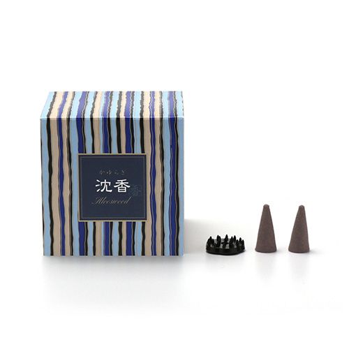 日本香堂 かゆらぎ 沈香 コーン12個入 香立付