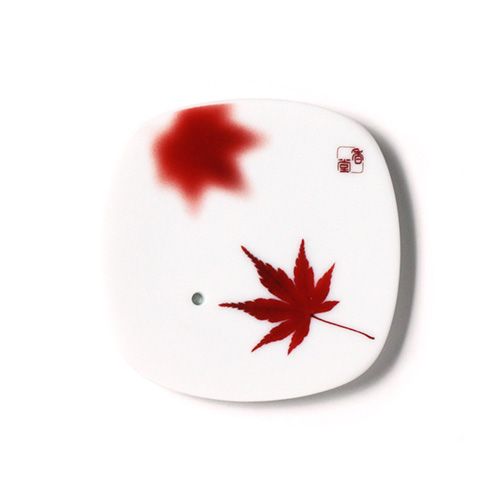 Yume no Yume Autumn Brocade (Maple Leaves) Incense Plate