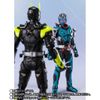 S.H.Figuarts 가면라이더 1형 로킹호퍼 [가동 피규어]