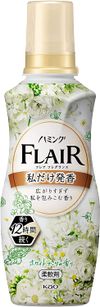 카오 하밍 플레어 프래그런스 섬유유연제  
너무 강하지 않고 은은하게 감싸주는 향기  
화이트 부케 향  
본품 530ml