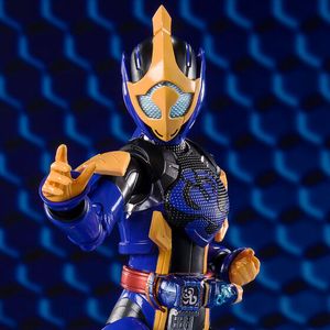 S.H.Figuarts 假面骑士贞德眼镜蛇基因 & 洛夫科夫孔雀基因