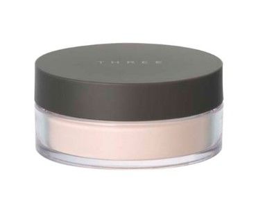 THREE Ultimate Diaphanes Loose Powder