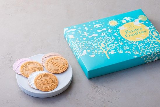 Ueno Fugetsudo Petit Gaufres, 12 Packs (2 Wafers per Pack)