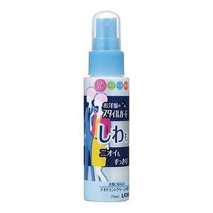 Clothes style guard wrinkles and odors are refreshingly sprayed 70ml (portable)