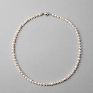 Akoya Pearl Necklace
5.0-5.5mm silver