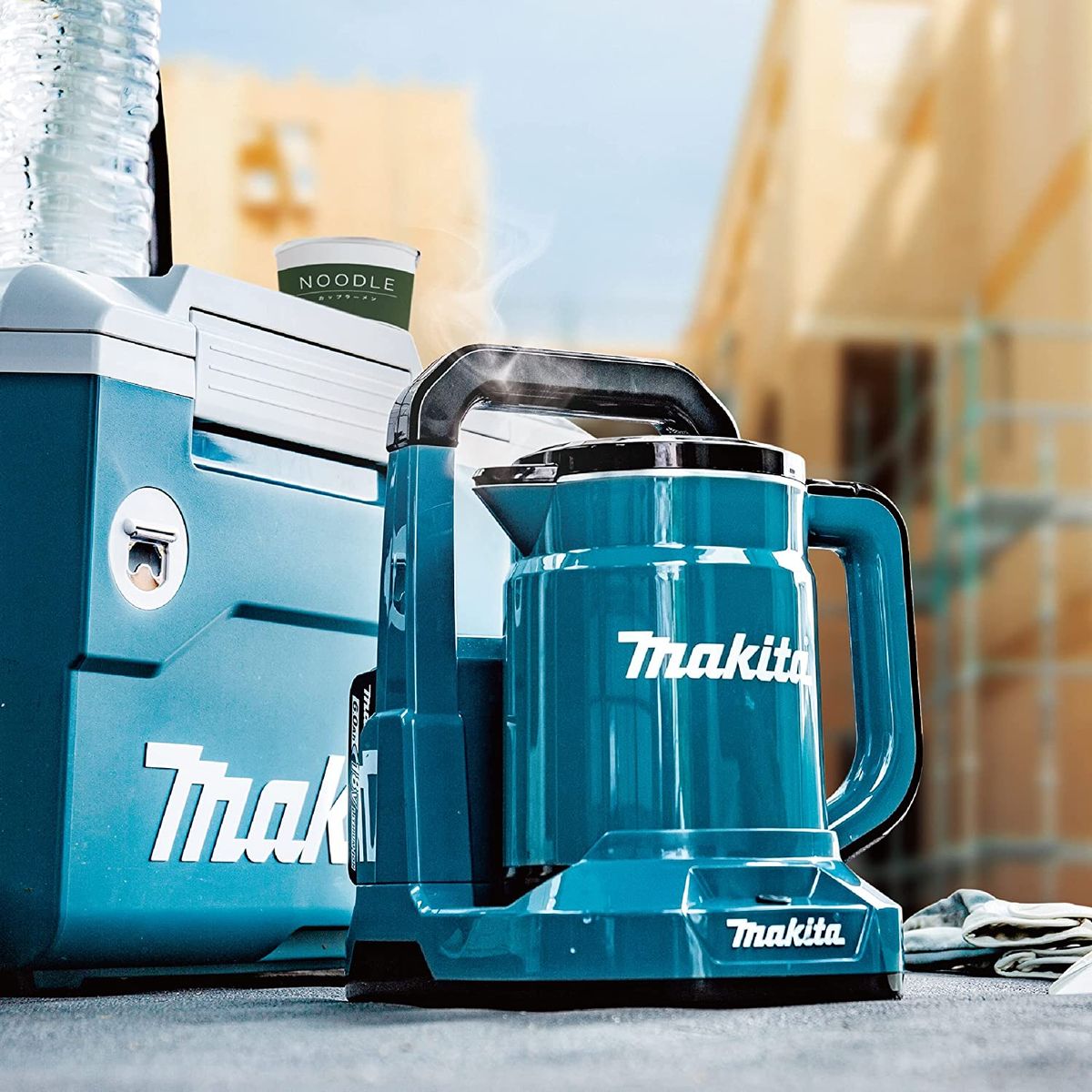 Makita Cordless Kettle 36V KT360DZW, White (Tool Only – Battery and Charger Sold Separately)