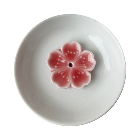 Kosaido Miyako Sakura Kodate 与盘子