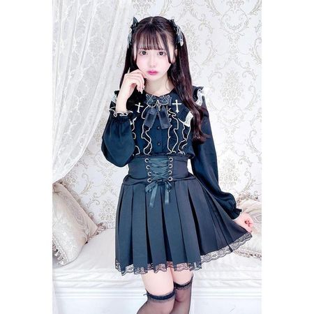 MA*RS|| Lace-up pleated skirt pants Product number: 388050542 Size F