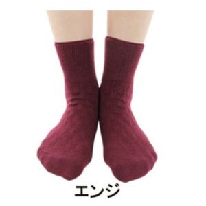 PeaceEight Warm Socks, Dark Red, 1 Pair