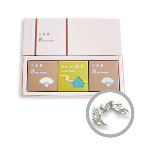 "Eight-tenths Incense: Sandalwood & Agarwood" and "Incense Stand Iori Leaf" [Silver]