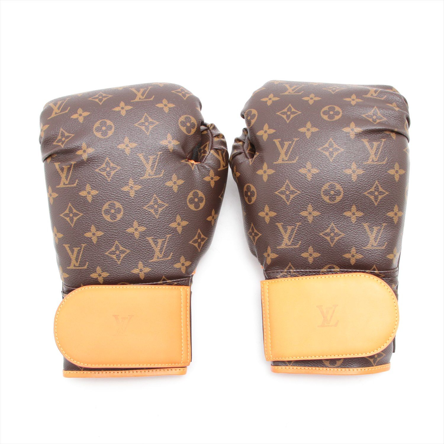 Used goods] Vuitton other PVC Brown Monogram boxing glove set (case, glove  × 2, mat) Karl Lagerfeld ｜ DOKODEMO