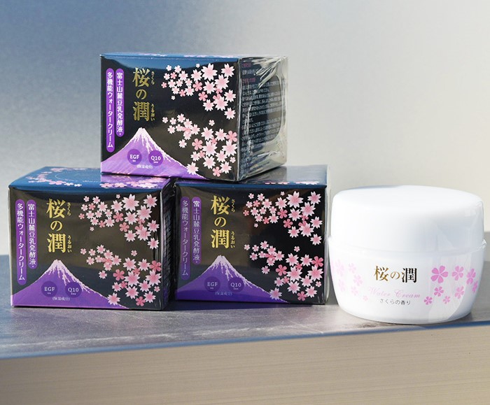 幸愛化学株式会社 REIKA JAPAN 櫻之潤出水霜 櫻潤 4合1保濕乳液 3罐組