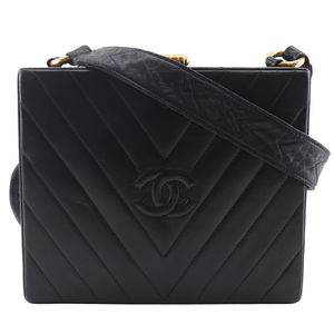 샤넬 CHANEL 쉐브론 코코마크 숄더백 V스티치 빈티지 램 스킨