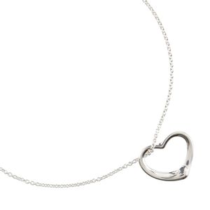 Tiffany & Co. Elsa Peretti 設計的 Open Heart 項鍊，925 純銀，約 5.7 克，女士 [二手]