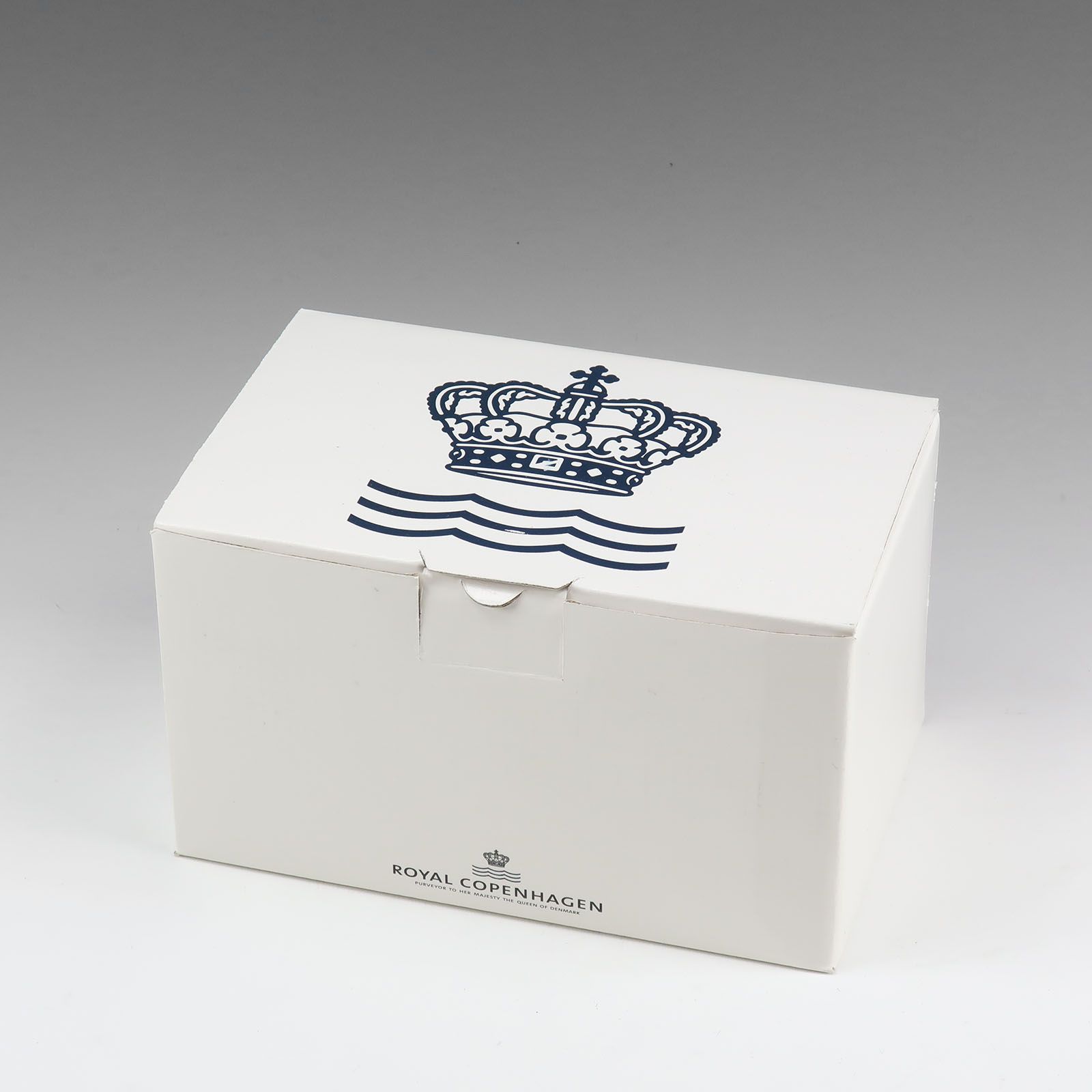   - 【 】ロイヤルコペンハーゲン 2017年 干支 鶏 置物 _ オブジェ Amazon.co.jp: Royal Copenhagenロイヤルコペンハーゲン 2017年