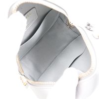 二手 Chanel 19 斜挎包/鏈條手拿包 AP0945，小牛皮，意大利製造，銀色，斜挎包，拉鍊開合，Chanel 19，女款