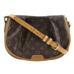 Pre-owned LOUIS VUITTON Menilmontan PM Shoulder Bag M40474, Monogram Canvas, Made in France, 2013, CT4113, Crossbody, A5 Size, Magnetic closure, Women's.