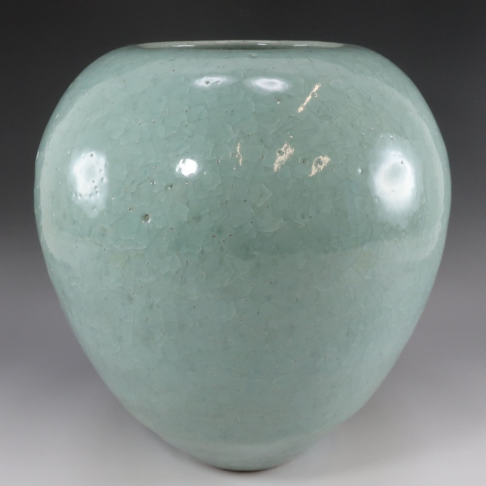 人間国宝 清水卯一 作 青瓷壺 花瓶 陶磁器 Blue porcelain jar made by