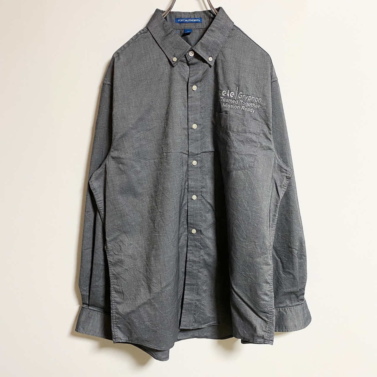 PORT AUTHORITY グレー ボタンシャツ XL L &frasl; PORT AUTHORITY ポートオーソリティ コットン ポリ ワークシャツ 長袖 スケーター チャコール グレー 企業 刺繍 アメリカ古着  Xfinity