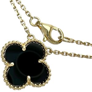 Pre-owned Van Cleef & Arpels Alhambra Onyx Necklace in 18k Gold, 5.1g, 41.5cm, for Women