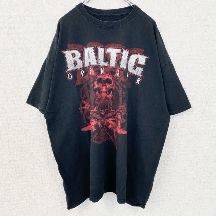 Used short-sleeved printed T-shirt, retro design, crew neck, BALTIC ...