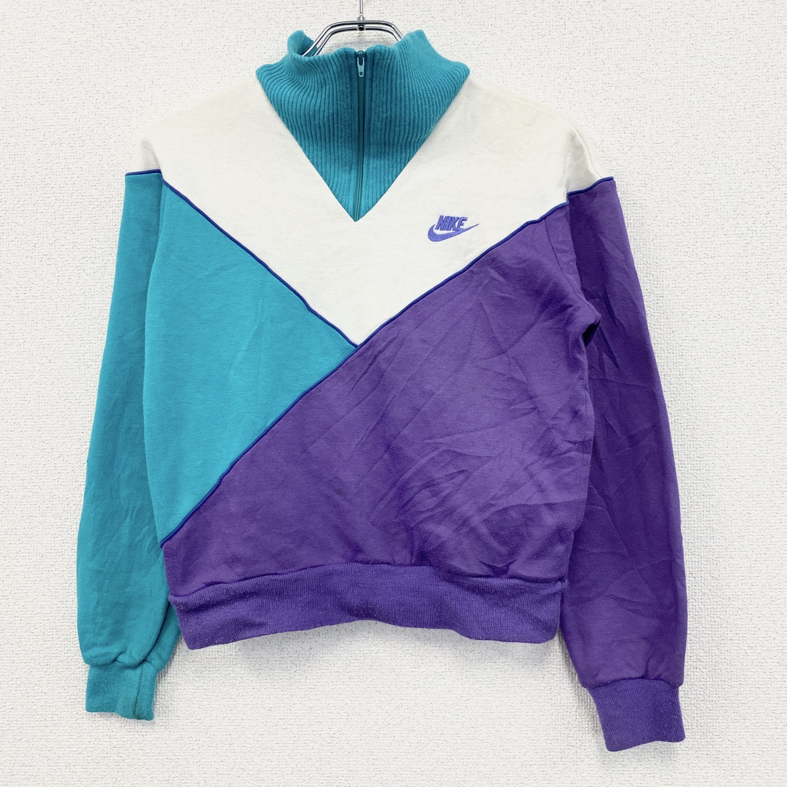 vintage 80s nike sweatshirt