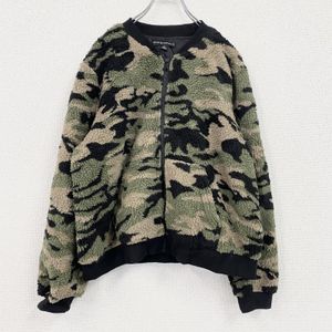 Used ROCK & REPUBLIC Color fleece jacket/boa jacket in camouflage, size XL