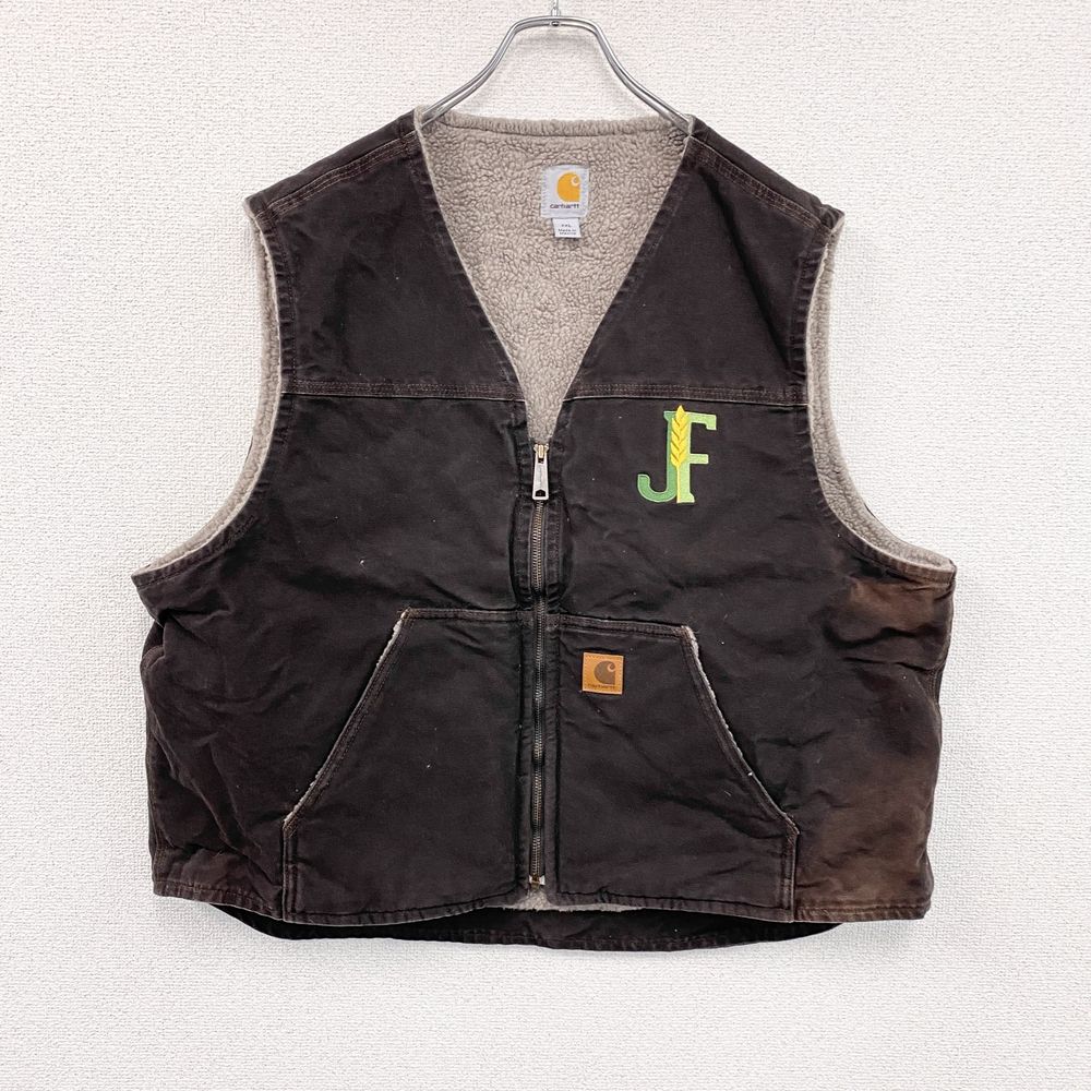 Used Carhartt duck vest with boa liner, dark Braun, size 2XL
