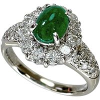 二手鉑金（Pt900）女士戒指，11.5號，鑲嵌一顆0.69克拉凸面祖母綠和0.66克拉鑽石。