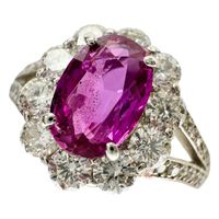 二手女戒指，13號，鑲嵌一顆1.214克拉未經加熱的紫色藍寶石和一顆0.85克拉的鑽石，鉑金（Pt900）戒托，重5.5克。