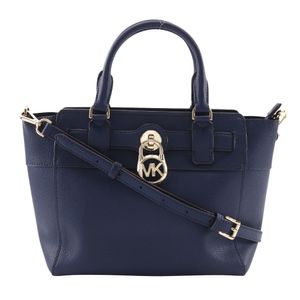 二手 Michael Kors Hamilton 手提包，兩用肩包，皮革，海軍藍，可斜挎、單肩或手提，A5 尺寸，拉鍊，女士款。