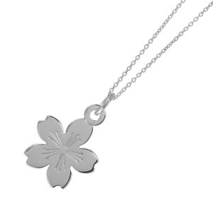 Tiffany & Co.) GO WOMEN 2015 櫻花圖案項鍊，約 4.3 克，二手