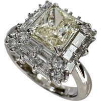 Pre-owned women's ring, size 15, featuring a 1.540ct light yellow diamond (LY-SI2-RCT-FAINT) and 1.24ct other diamonds, set in platinum (Pt900), weighing 11.0g.