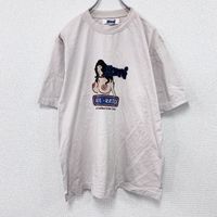 古著2000年代gomf短袖印花T卹，情色動漫風格，歐洲復古風，米色，M碼