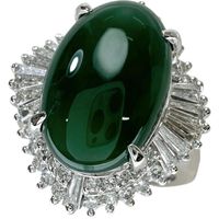 Pre-owned women's ring, size 11.5, featuring 7.09ct jadeite and 1.03ct diamonds, made of platinum (Pt900), weighing 15.7g.