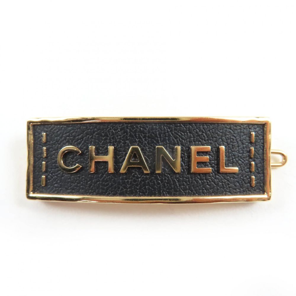 Excellent condition CHANEL A23S ABA781 leather and metal  display picture 3