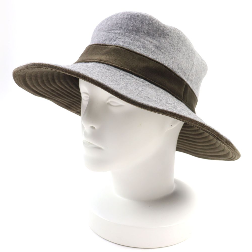 Excellent condition Hermès wool/cashmere blend hat with all  display picture 1